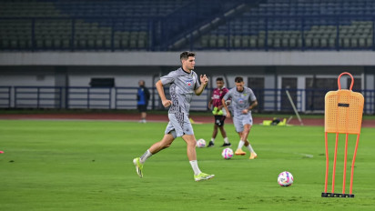 Tak Cuma Kokoh dalam Bertahan, Bek Asing Persib Bandung Ketagihan Cetak Gol