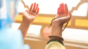 Ilustrasi berdoa dan bersyukur