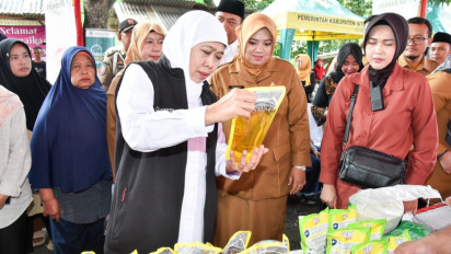 Pemprov Jatim Gelar Pasar Pangan Murah di Situbondo, Gubernur Khofifah Pastikan Sembako Terakses dengan Harga Terjangkau