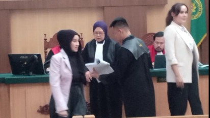 Sidang Lanjutan Selebgram Transgender Isa Zega, Pelapor Rugi Milyaran Rupiah dan Immaterial