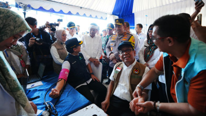 Tinjau Rest Area KM 57, Kapolri Pastikan Kelancaran dan Pelayanan Masyarakat saat Arus Mudik