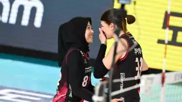 Megawati Hangestri dan Vanja Bukilic