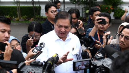 Bahas Tindak Lanjut Tarif Resiprokal Trump, Airlangga Temui Menkeu AS