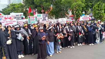 Kecam Arogansi Serangan Israel di Gaza, Aksi Bela Palestina kembali Digelar di Surabaya