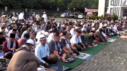 Beda dengan Pemerintah, Jamaah Muslimin Hizbullah Laksanakan Sholat Idul Fitri Hari Ini