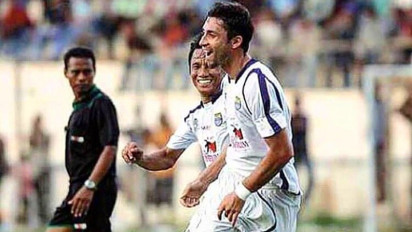 Sebelum Mailson Lima, Ada Sosok Leontin Chitescu yang Jadi Perjudian Gagal Persib Bandung
