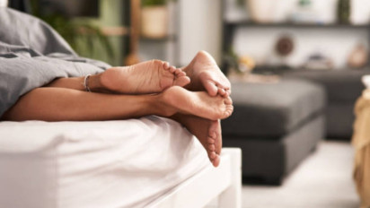 Hubungan Intim Pasca Melahirkan, Kapan Waktu Aman dan Faktor yang Harus Diperhatikan