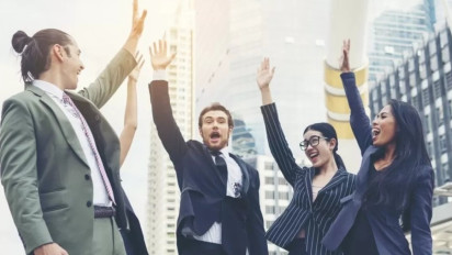 4 Weton Paling Beruntung Bulan April 2025: Selasa Kliwon Rezeki Lancar Hingga Karier Terus Melesat