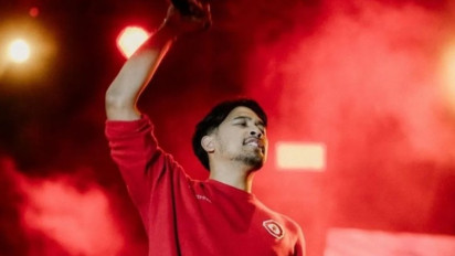 Lebaran Artis, Adrian Khalif Sebut Peluk dan Cium Kaki Orang Tua Jadi Momen Paling Menyentuh