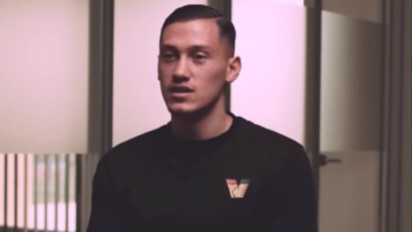 Santer Diisukan Berlabu ke AC Milan, Apakah Pemain Muslim Ini Siap Gantikan Posisi Jay Idzes di Venezia? Sosoknya Dipuji Bang Jay