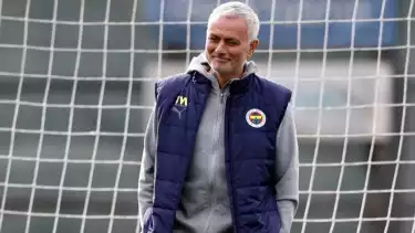 Jose Mourinho berulah di kancah sepak bola Turki