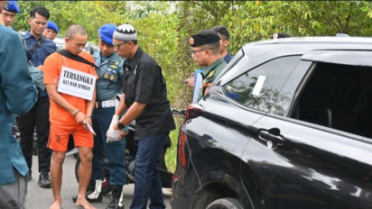 Rekonstruksi Ungkap Detik-detik Jurnalis Juwita Dicekik Oknum TNI AL Jumran di Atas Mobil