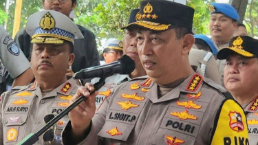 Kapolri Kepada Pemudik: Jangan Istirahat di Bahu Jalan Tol, Berbahaya!