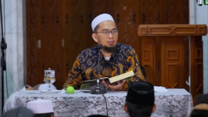 Ternyata Ada Orang Rajin Shalat tapi Hidupnya Tak Berkah Masuk Neraka, Kata Ustaz Adi Hidayat Jangan Lakukan ....