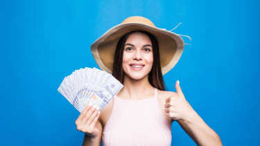 Siap-siap Jadi Tajir, 3 Shio Ini Diprediksi akan Dapat Rezeki Beruntun pada Tanggal 26 April 2025