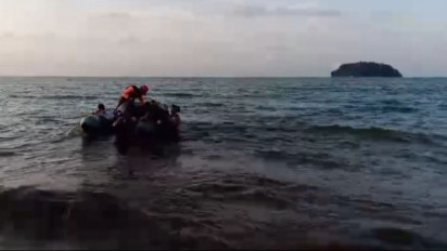 Seorang Wisatawan di Pulau Mandalika Hilang Terseret Arus Laut