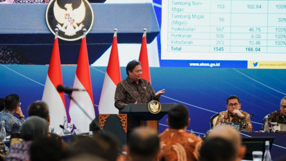 Amerika Hantam China dan Vietnam, Airlangga Masih Optimis Indonesia Siap Rebut Pasar Sepatu dan Tekstil di AS