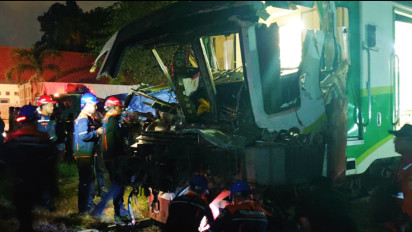 KA Commuter Jenggala Alami Kecelakaan, KAI Daop 8 Tempuh Jalur Hukum Tuntut Ganti Rugi Pengusaha dan Sopir Truk