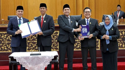 DPRD Surabaya Tetapkan Rancangan Awal RPJMD 2025-2029