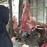 Emak-emak Pusing Jelang Idul Adha, Harga Minyak Goreng Hingga Daging Sapi di Jakarta Naik Tajam