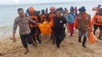 Tuntas, Tim SAR Gabungan Temukan Seluruh Santri, Korban Tenggelam di Pantai Balekambang Kabupaten Malang