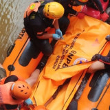 Bocah Usia 12 Tahun yang Hanyut di Kali Pesanggrahan Jakbar Ditemukan Tewas