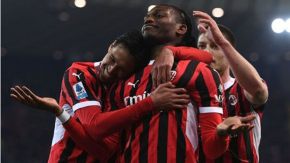 Kiper Mike Maignan Pingsan di Lapangan, Peristiwa Mengerikan di Balik Kemenangan Telak AC Milan Lawan Udinese