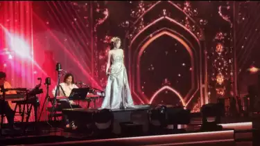 Taeyeon di Konser The Tense Jakarta