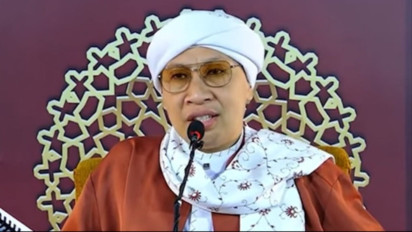 Waduh! Banyak Wanita yang Salah Cara Doa Meminta Rezeki, Buya Yahya Menjawab