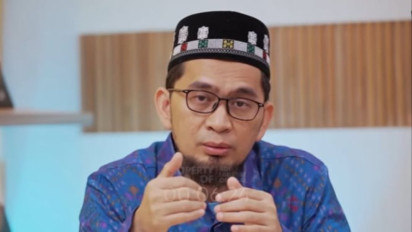 Dua Sifat Manusia yang Berbahaya, Ustaz Adi Hidayat Ingatkan Bisa Persulit Doa Dikabulkan Allah SWT