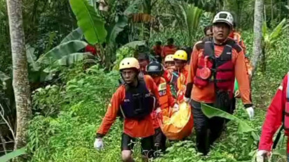 Warga Turen, Malang, Ditemukan Meninggal Dunia Terseret Arus Sungai Lesti