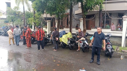 Dua Rumah La Nyalla Mattaliti di Surabaya Digeledah KPK Selama 2 Jam
