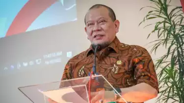 Anggota DPD RI AA LaNyalla Mahmud Mattalitti