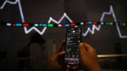 Asing Jual Saham Rp55 Triliun, IHSG Melemah Tapi Jumlah Investor Tembus 17 Juta