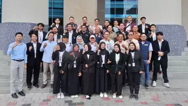 ALS FH UII bersama dengan Forum Komunikasi SP Sektor Transportasi & Sektor Strategis Nasional menyelenggarakan FGD bertema “Mengkaji Lembaga Kerja Sama Tripartit Sektoral dalam Kerangka Hukum Ketenagakerjaan”..