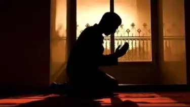 Ilustrasi amalan setelah shalat Subuh