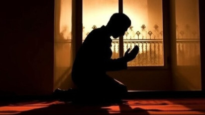 Jangan sampai Tinggalkan Amalan Ini agar Pahala Terus Mengalir untuk Orang Tua yang Sudah Meninggal Dunia