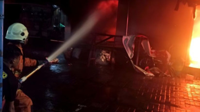 Lima Rumah Kebakaran di Cililitan, Api Diduga Berasal Dari Rumah Kosong