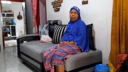 Gelang Emas 10 Gram Milik Nenek Penjual Rujak Lontong Raib Kena Gendam