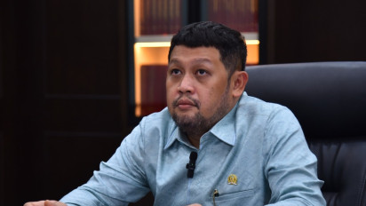 Mobil Polisi Dibakar Ormas di Depok, DPR Pertanyakan Satgas Antipremanisme Dedi Mulyadi