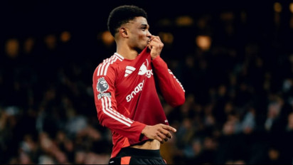 Meski Aksi Kontroversinya Viral, Winger Manchester United Tegaskan Tak Menyesal Acungkan Jari Tengah ke Fans MU di Malaysia