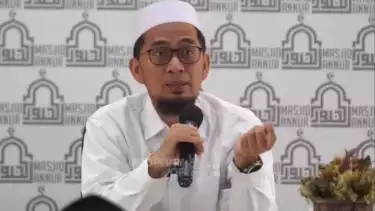 Ustaz Adi Hidayat (UAH)