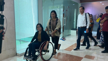 Korban Oriental Circus Indonesia Mengadu ke DPR