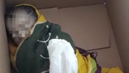 Bayi Perempuan Ditemukan Meninggal dalam Kardus di Ajung Jember, Warga Geger