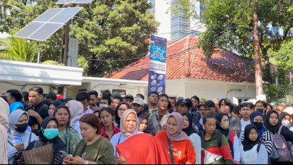 Antrean Pencari Kerja Mengular di Balai Kota, Incar Posisi PPSU dan Damkar