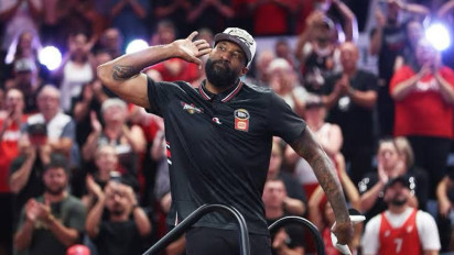 Pelita Jaya Resmi Tunjuk Justin Tatum Sebagai Pelatih Kepala Gantikan Johannis Winar