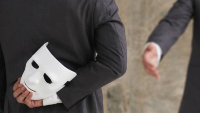 Naskah Khutbah Jumat 25 April 2025: Jangan Jadi Munafik Musiman, Akhiri Syawal dengan Iman yang Konsisten