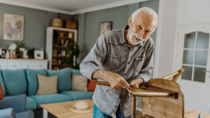 Paksu Jangan Salah Pilih Bahan, Simak Tips Memperbaiki Perabot Rumah Tangga dengan Lem, Solusi Praktis dan Efisien