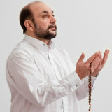 Doa Spesial di Usia 40 Tahun: Surat Al Ahqaf Ayat 15