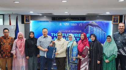 Pondasi Dasar untuk Wujudkan Indonesia Sebagai Pusat Halal Dunia Menurut Ary Ginanjar